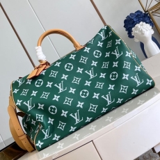 LV Speedy Bags